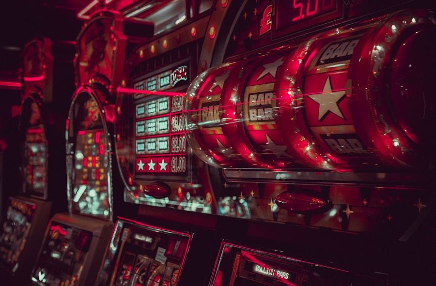 Simbol-simbol khas mesin slot berjejer
